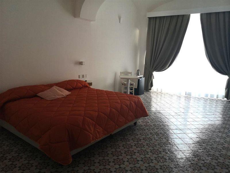 A.I.R. Hotel Gabbiano Isola Rossa Kültér fotó