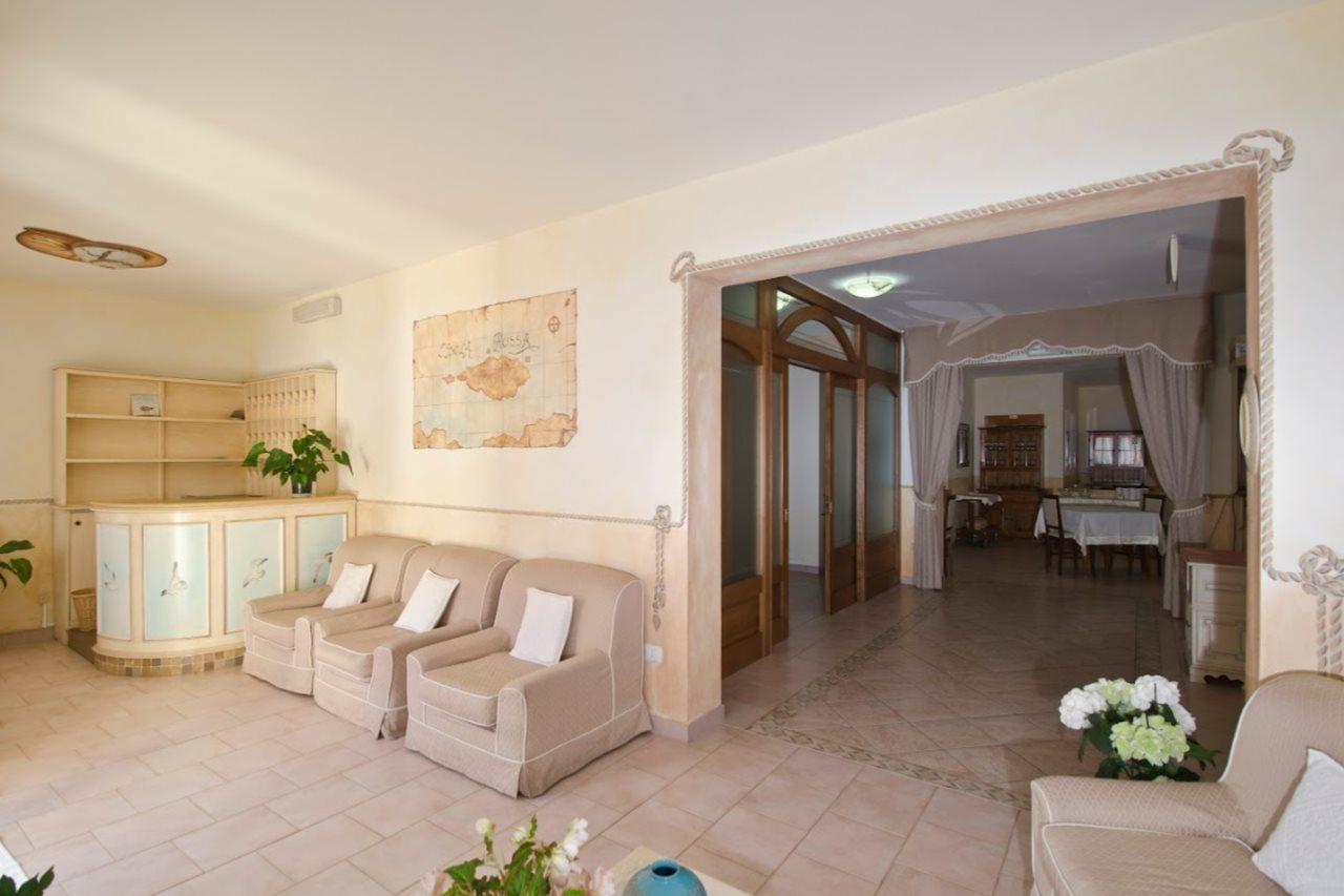 A.I.R. Hotel Gabbiano Isola Rossa Kültér fotó