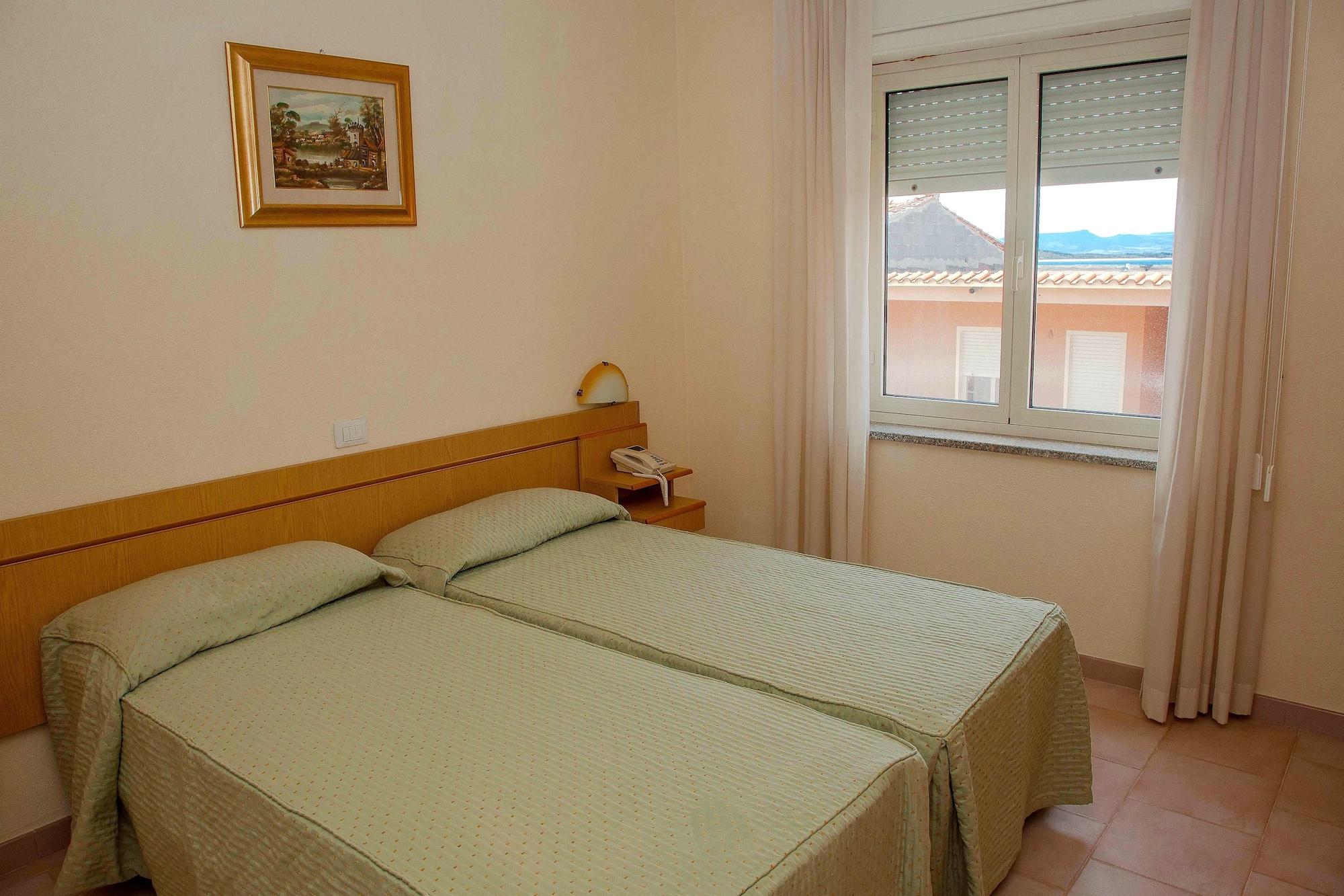 A.I.R. Hotel Gabbiano Isola Rossa Kültér fotó