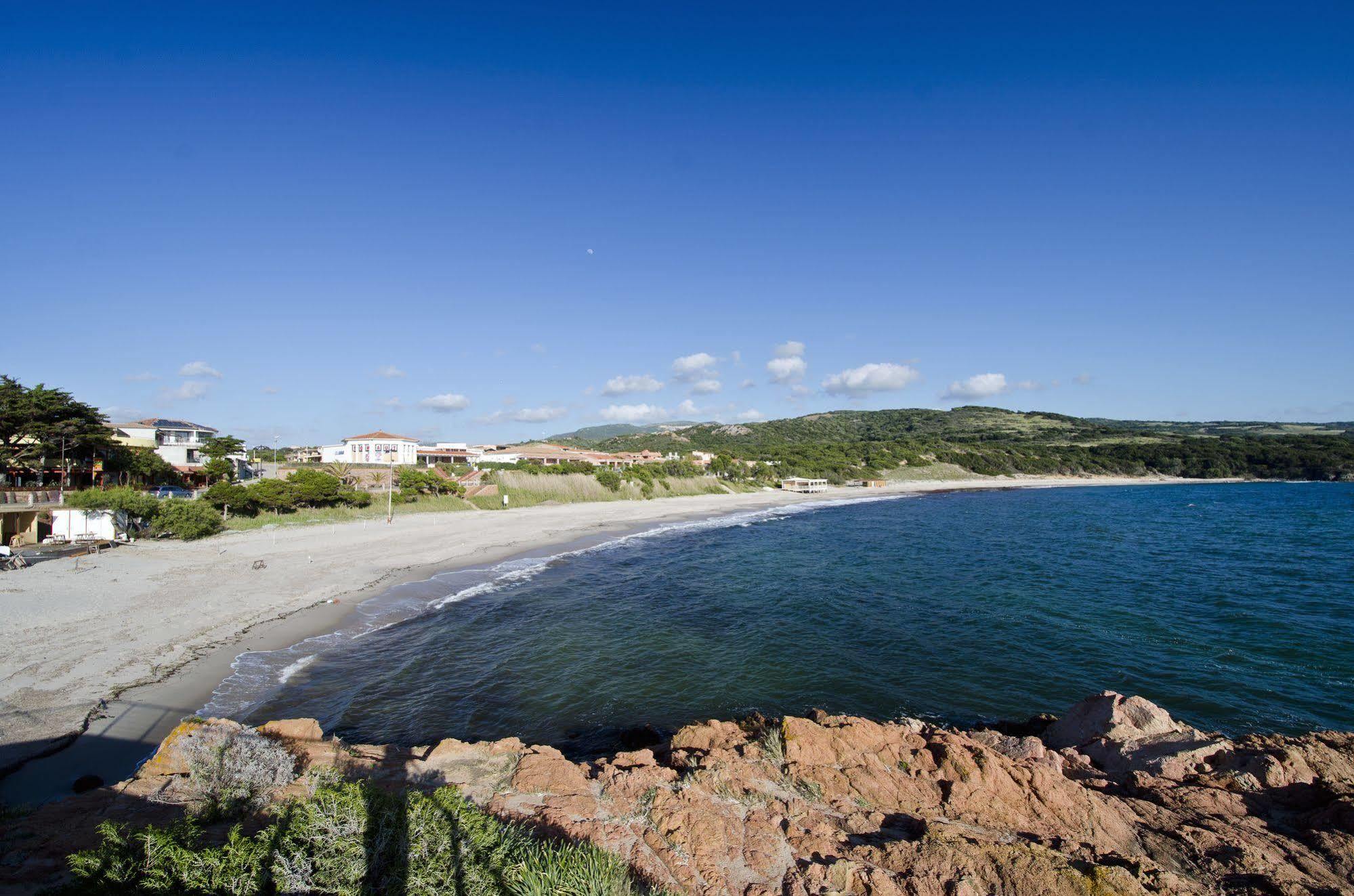 A.I.R. Hotel Gabbiano Isola Rossa Kültér fotó